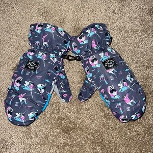 Respect the send Jerry ski/snowboard mittens never worn. Fit like a small/medium
